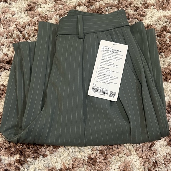 NEW Lululemon Daydrift High-Rise Trouser *Regular size XS - Picture 1 of 2